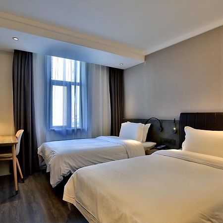 Hanting Hotel Shanghai North Bund Hailun Road Екстер'єр фото