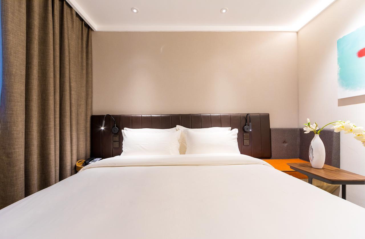Hanting Hotel Shanghai North Bund Hailun Road Екстер'єр фото